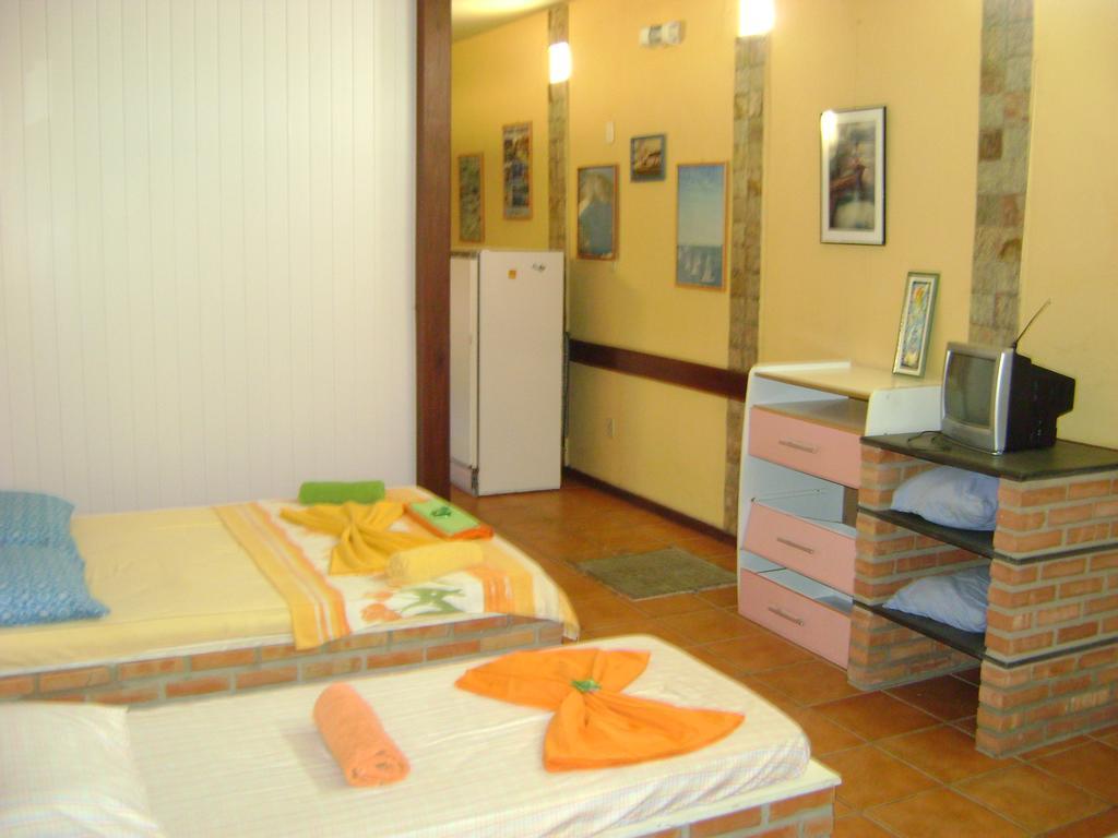 Estalagem Tatui Hotel Cabo Frio Buitenkant foto
