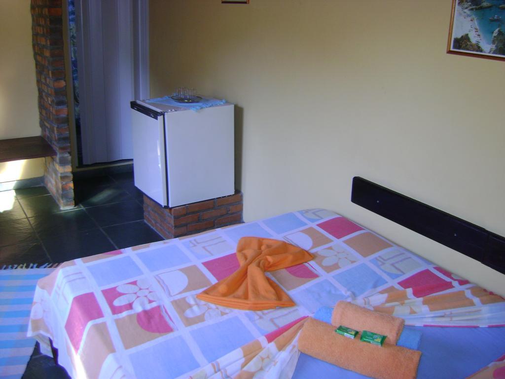 Estalagem Tatui Hotel Cabo Frio Buitenkant foto