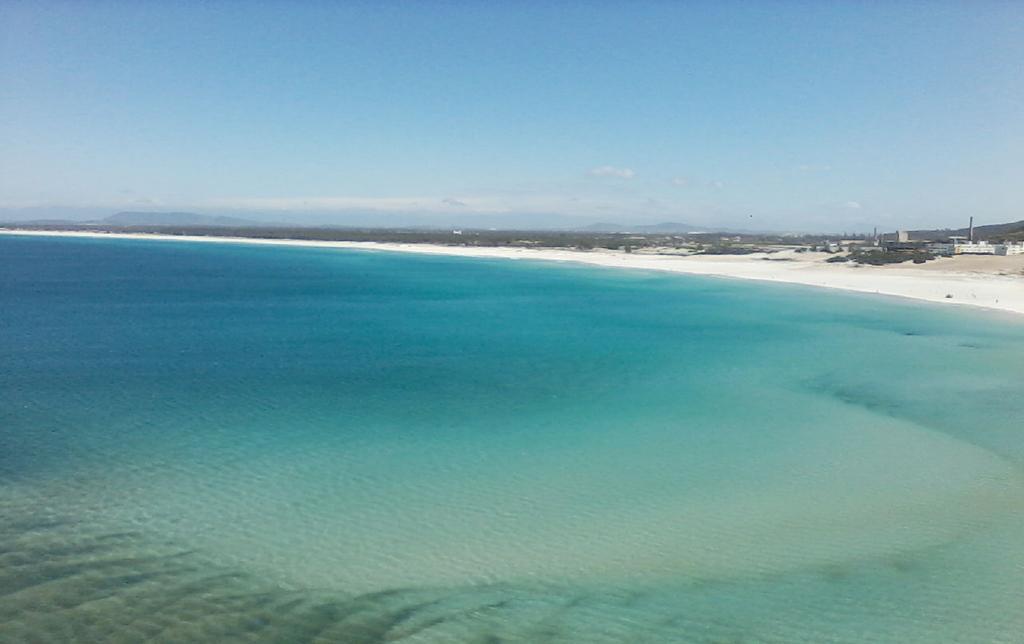 Estalagem Tatui Hotel Cabo Frio Buitenkant foto